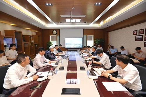 上海市委常委、浦东新区区委书记翁祖亮调研人生就是博生物医药